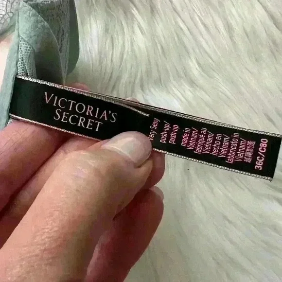 Victoria's Secret Very Sexy Racerback Push-Up Bra Rhinestone Bling 36C - Picture 5 of 5